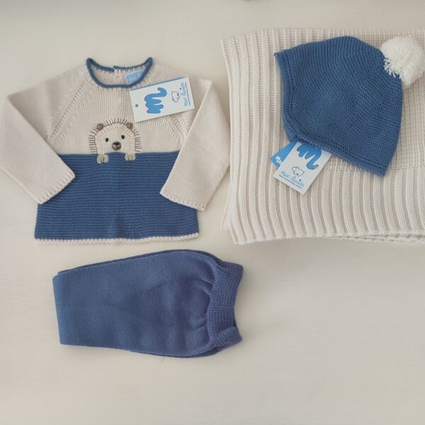 Conjunto tres piezas combinado en tono lino y noche